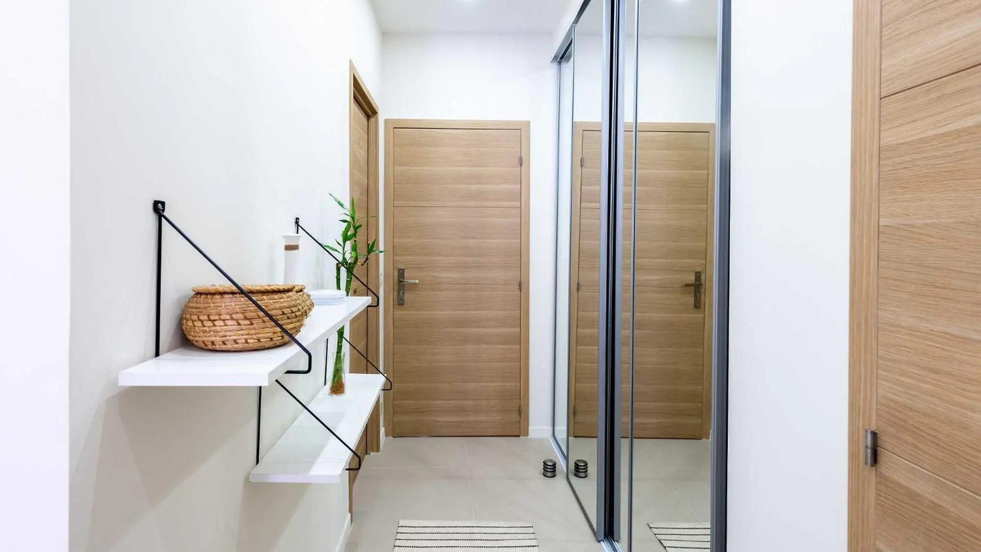 Modern Apartment -2Bdr 6P - 300M From The Beach Antibes France